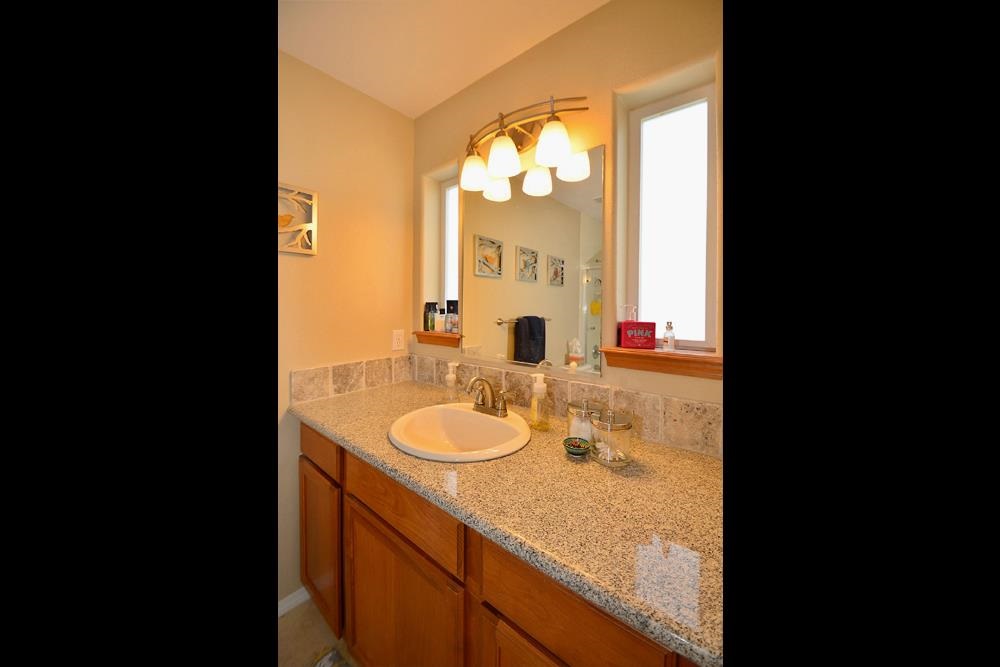 8008 N NATHAN - Photo 18