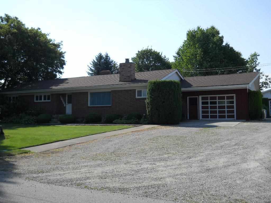 18208 E 4th Ave - Photo 1