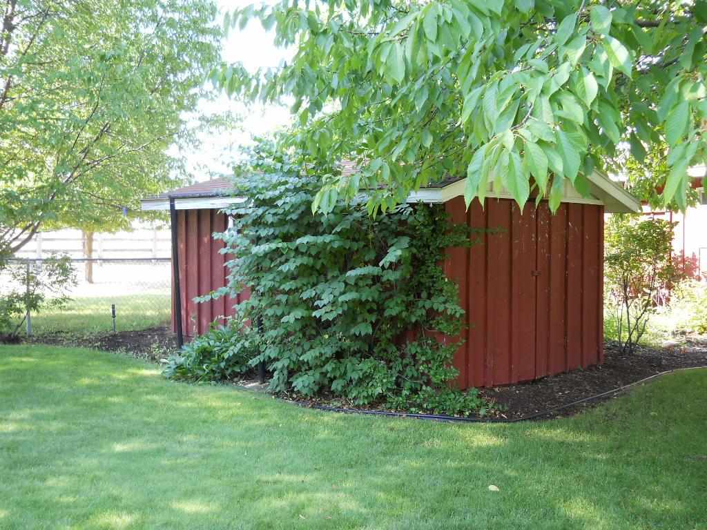 18208 E 4th Ave - Photo 9