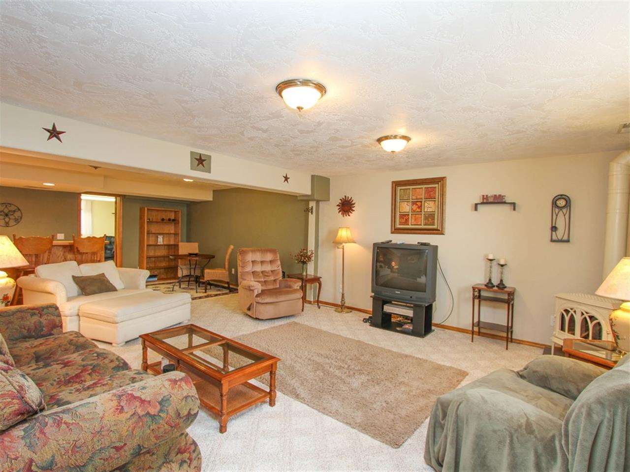 25510 E Eddy Ln - Photo 11