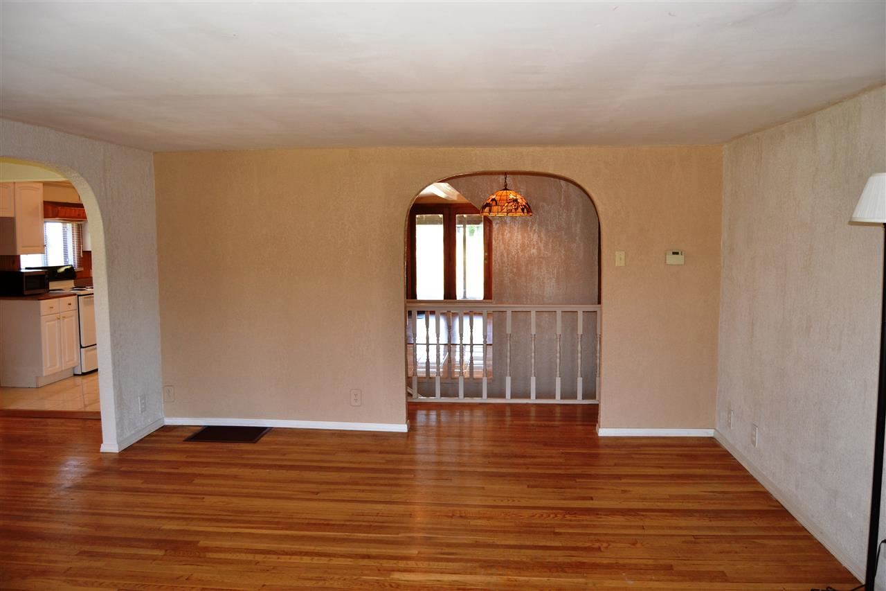 11703 E Valleyway Ave - Photo 3