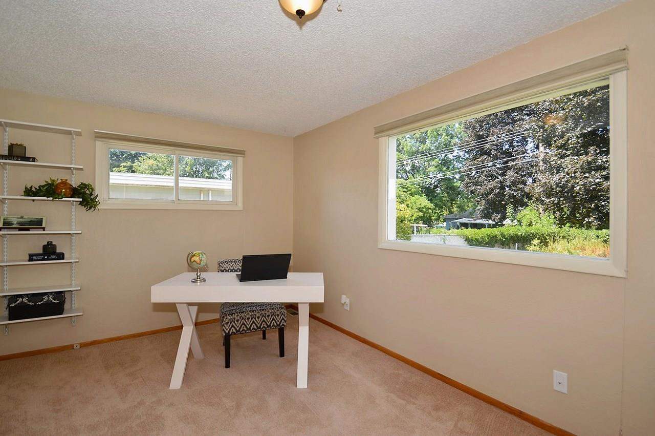 11919 E Grace - Photo 11
