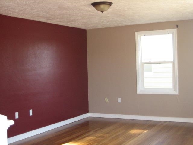 2518 W Wabash  Ave. - Photo 3