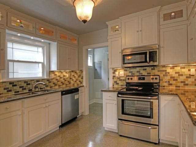 2320 S Jefferson St - Photo 6