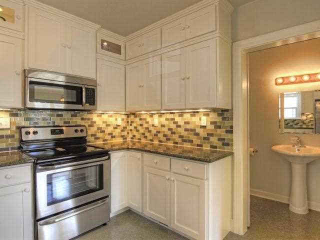 2320 S Jefferson St - Photo 7