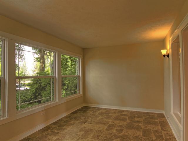 2320 S Jefferson St - Photo 10