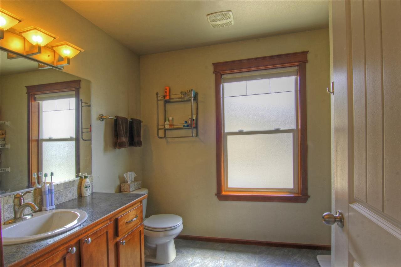 4915 E 15th Ave - Photo 10
