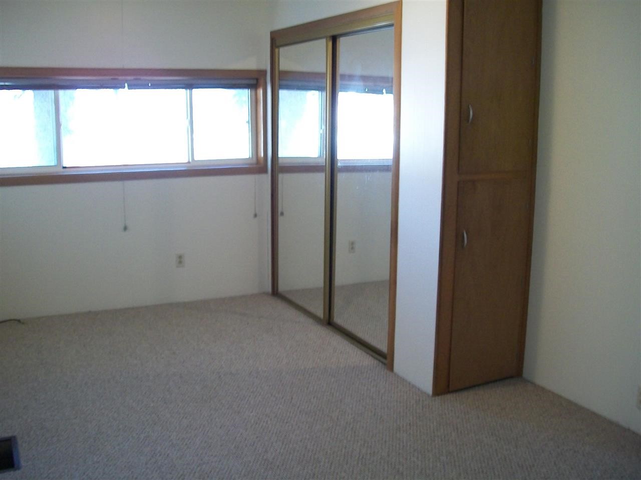 107 N Jefferson - Photo 10