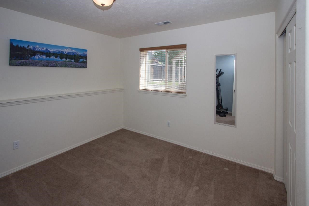 625 S Bowdish Rd - Photo 16