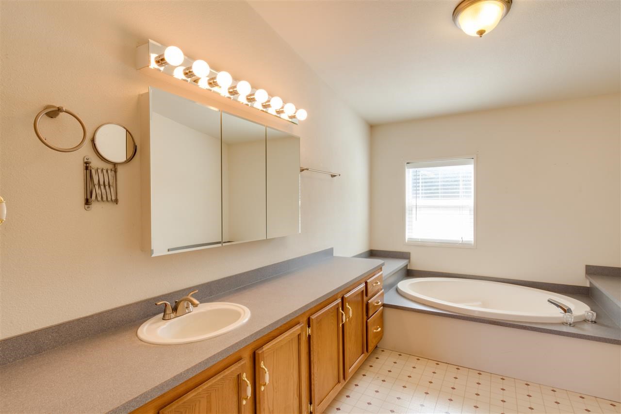 2515 S Coulee Hite Rd - Photo 13