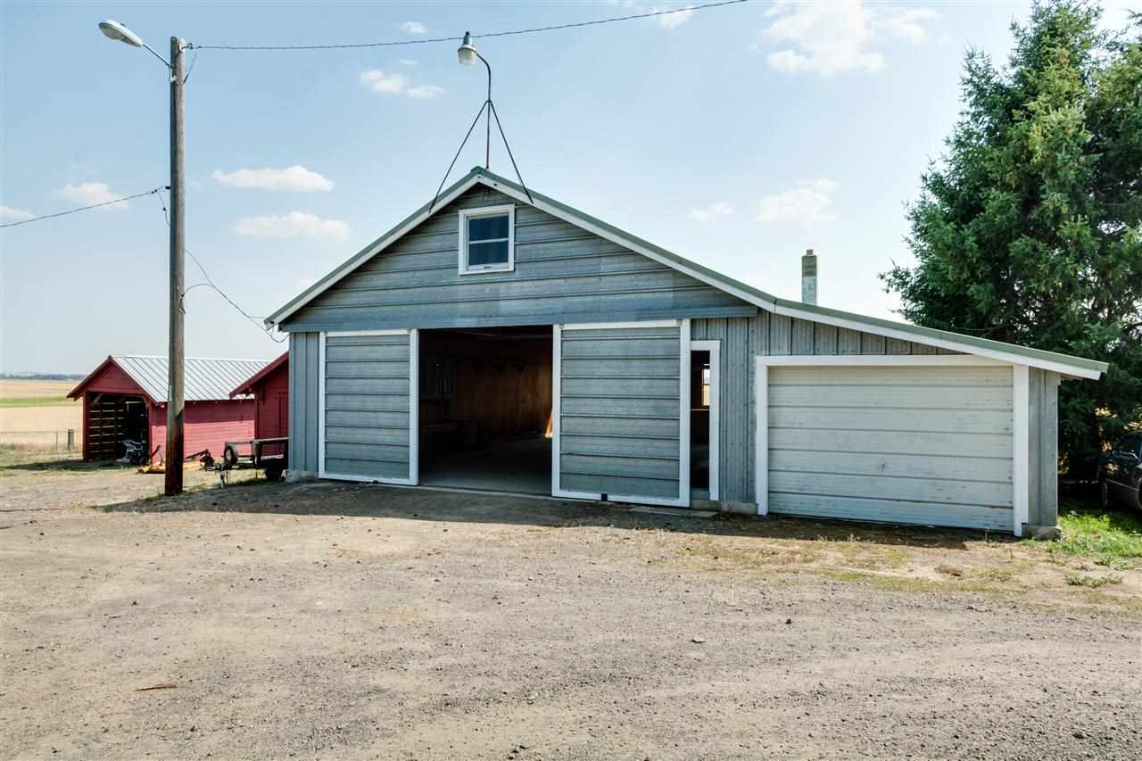 2515 S Coulee Hite Rd - Photo 17