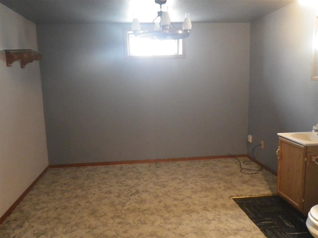 1610 S Clinton Rd - Photo 15