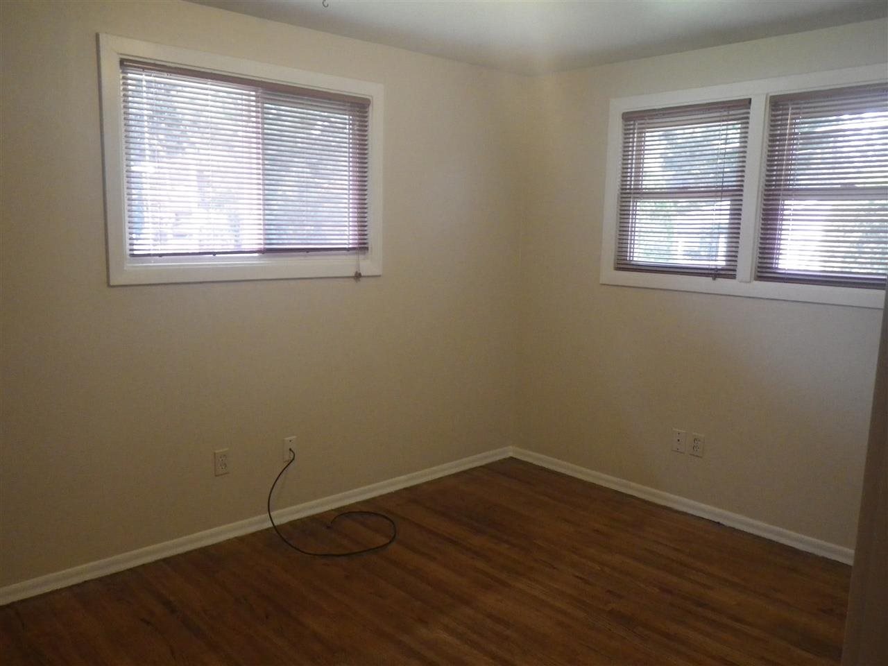 1610 S Clinton Rd - Photo 10