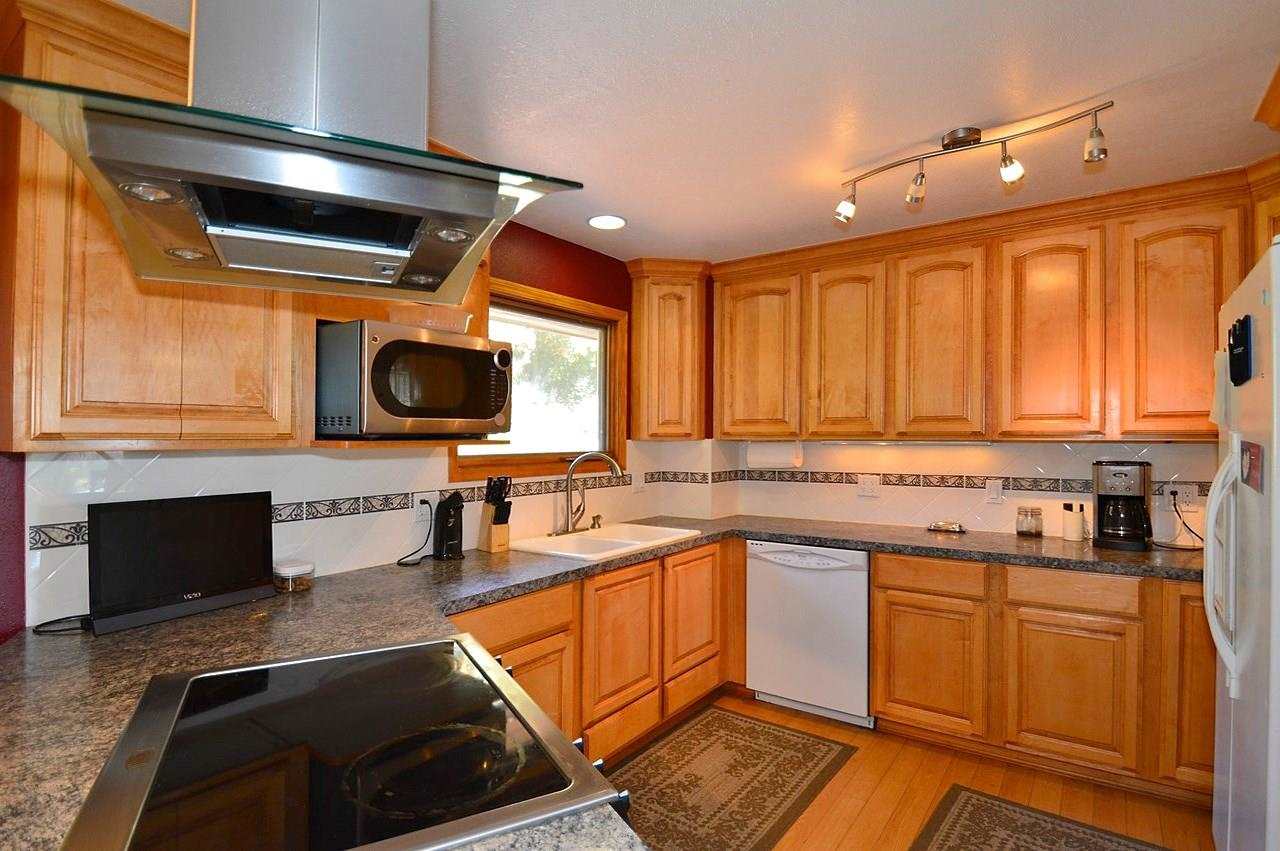 8515 N Northview Rd - Photo 6