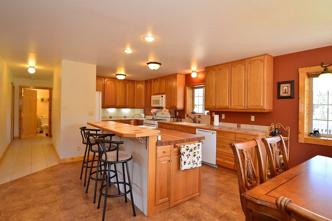 5704 N Garfield Rd - Photo 7