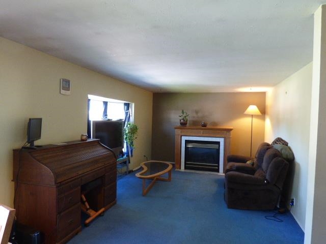 5928 N Douglas Dr - Photo 4