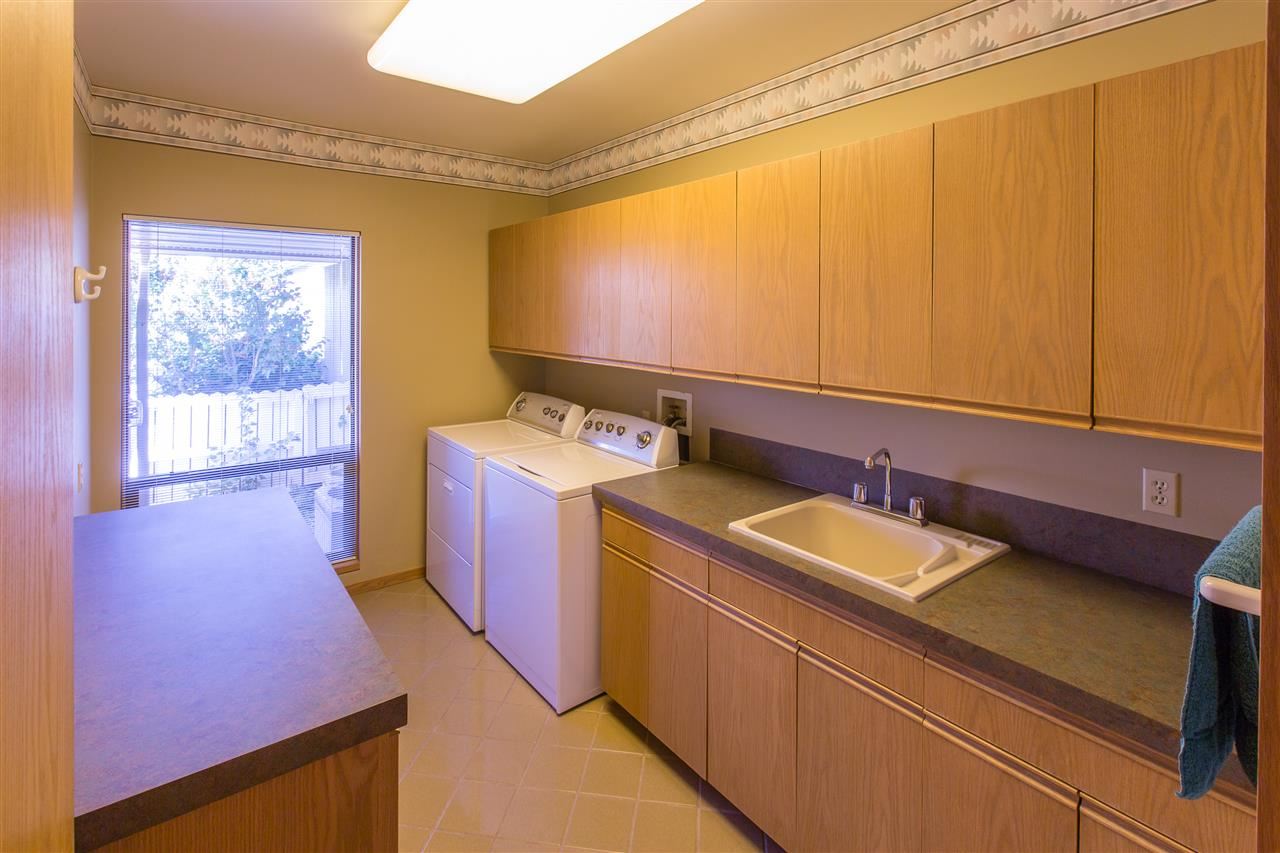 4908 E 65th Ave - Photo 11