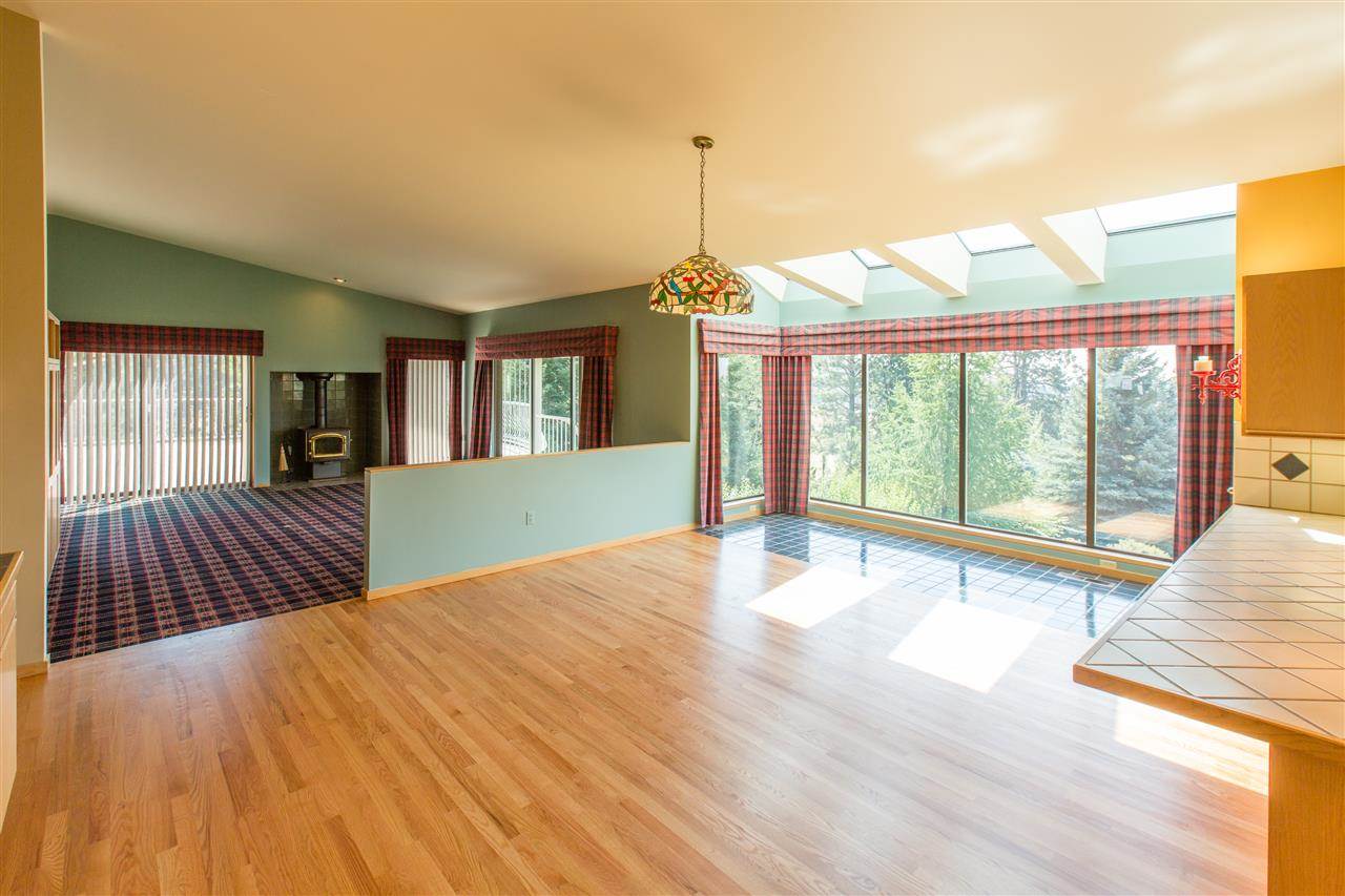 4908 E 65th Ave - Photo 12