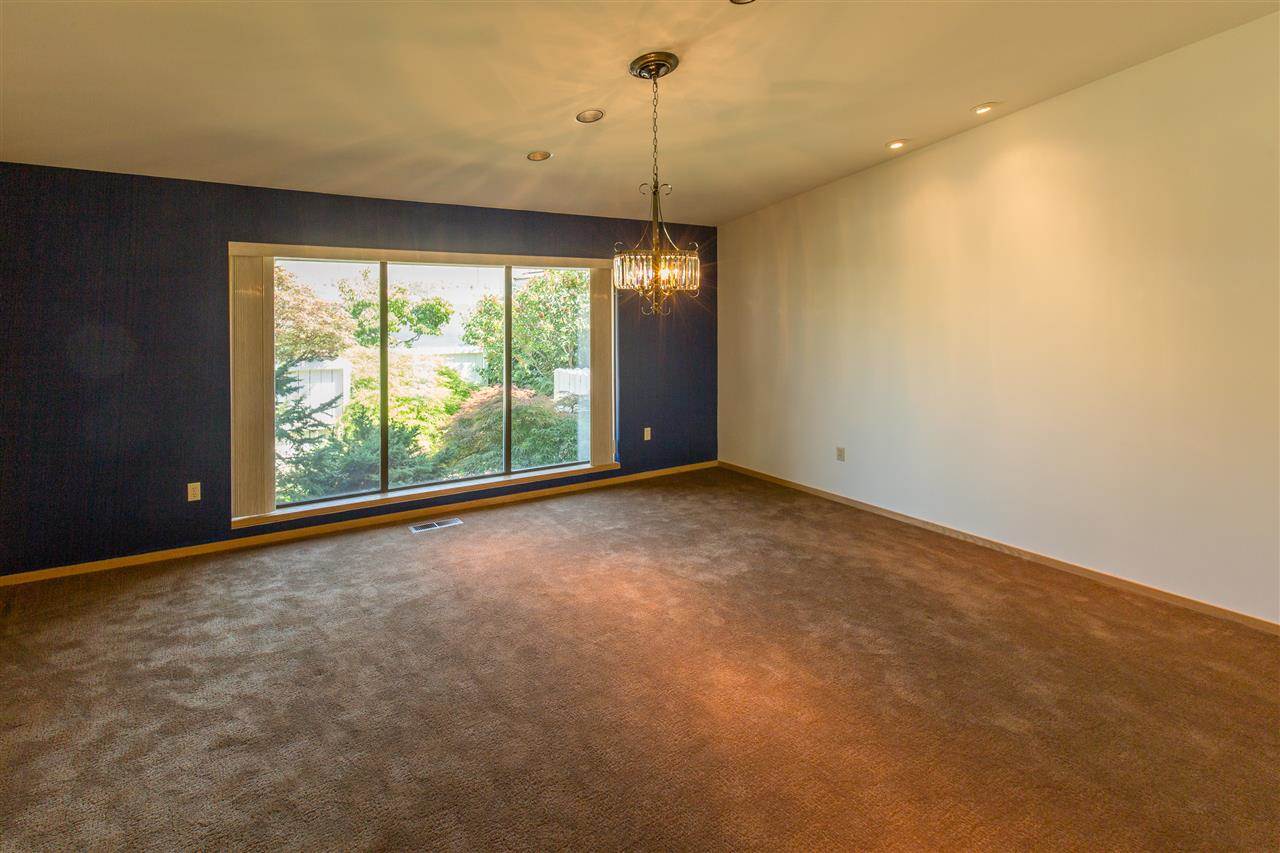 4908 E 65th Ave - Photo 10