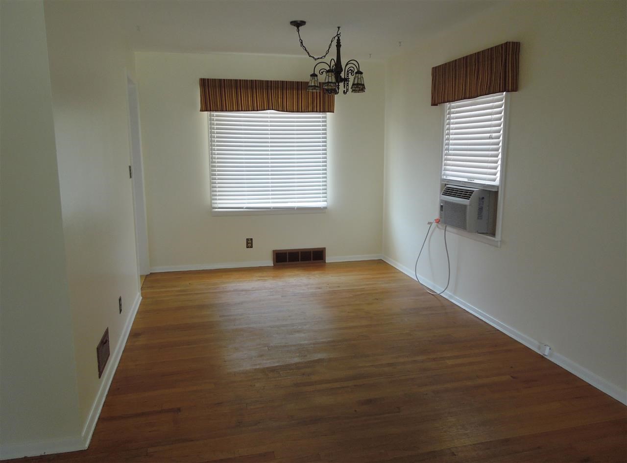 821 N Wilbur - Photo 4