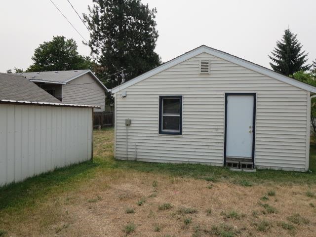1211 E Sanson Ave - Photo 16