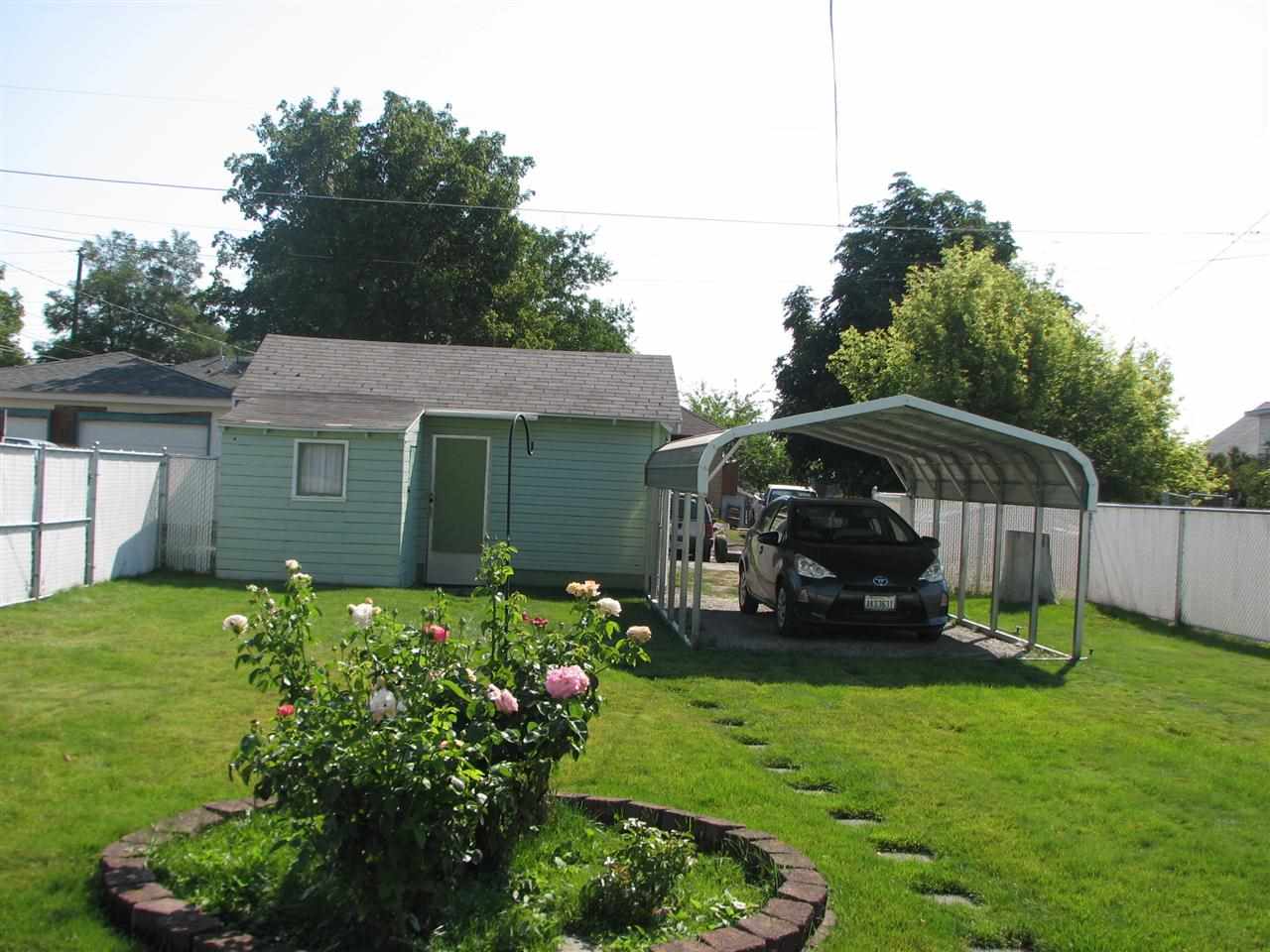 2214 N Denver St - Photo 3