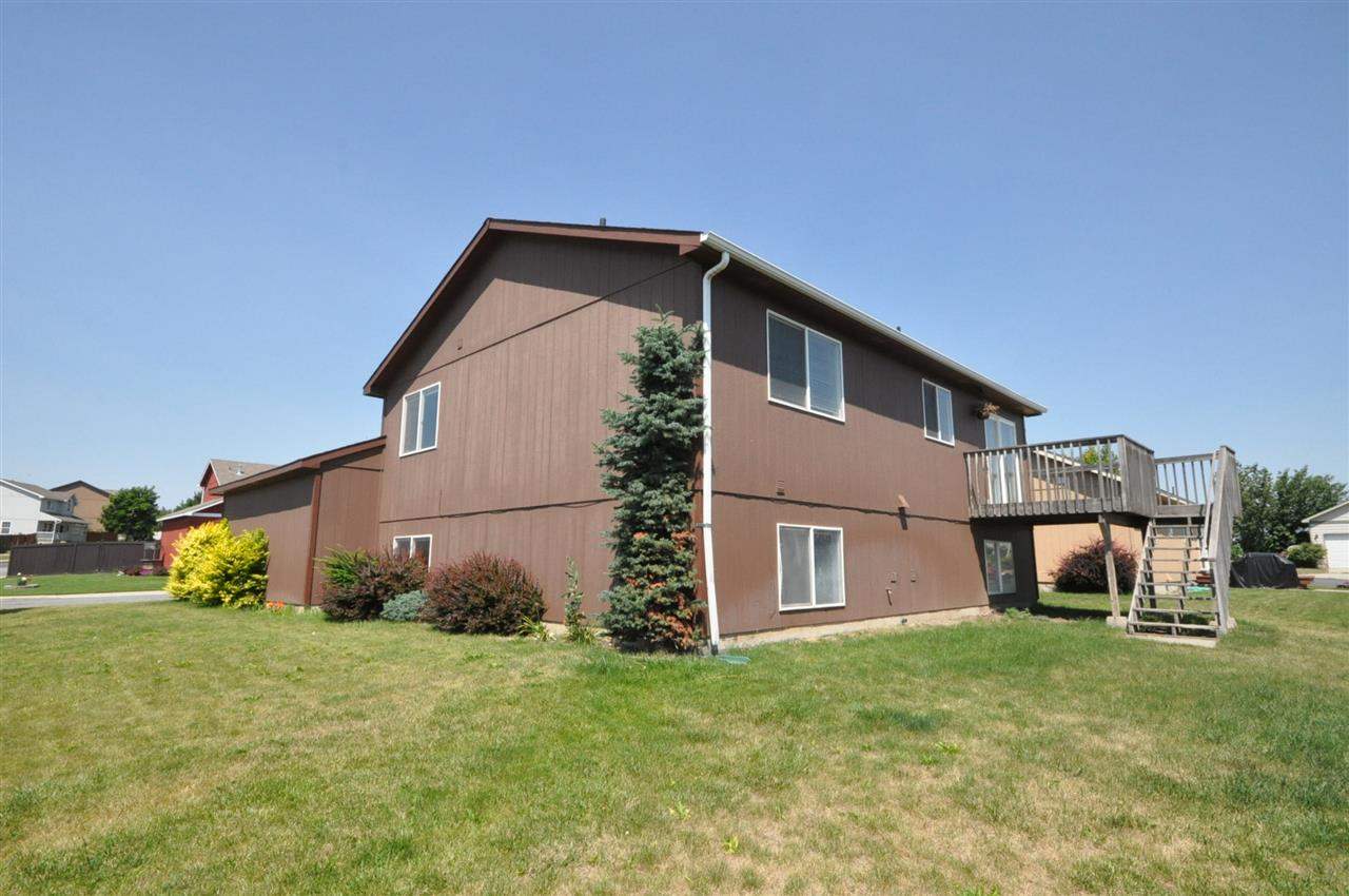 2303 Lilac Ct - Photo 18
