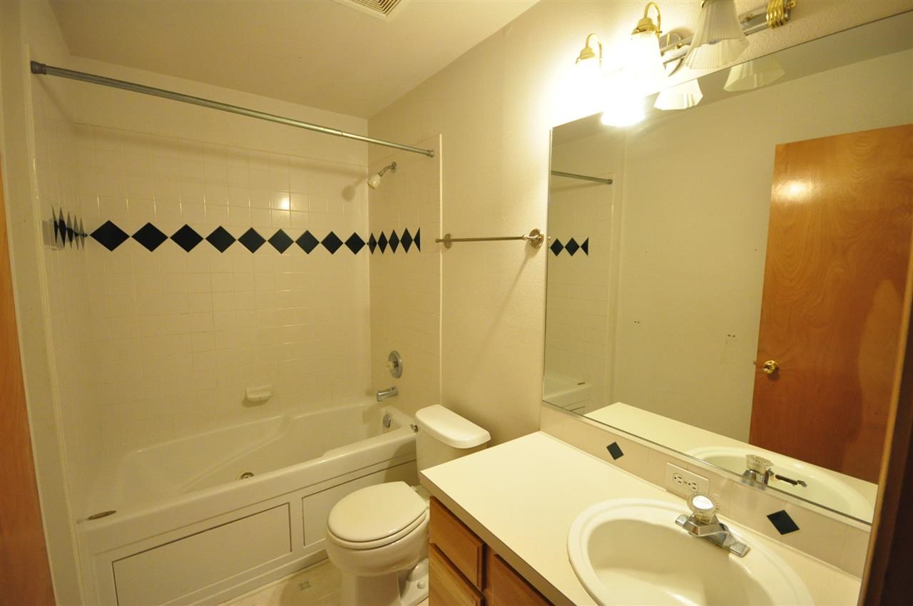 2303 Lilac Ct - Photo 8