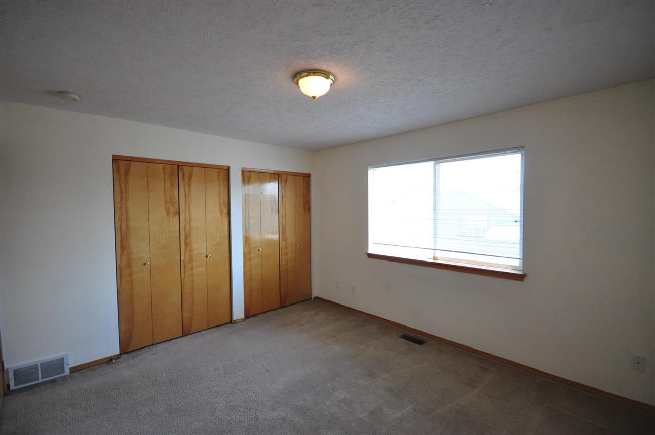 2303 Lilac Ct - Photo 9