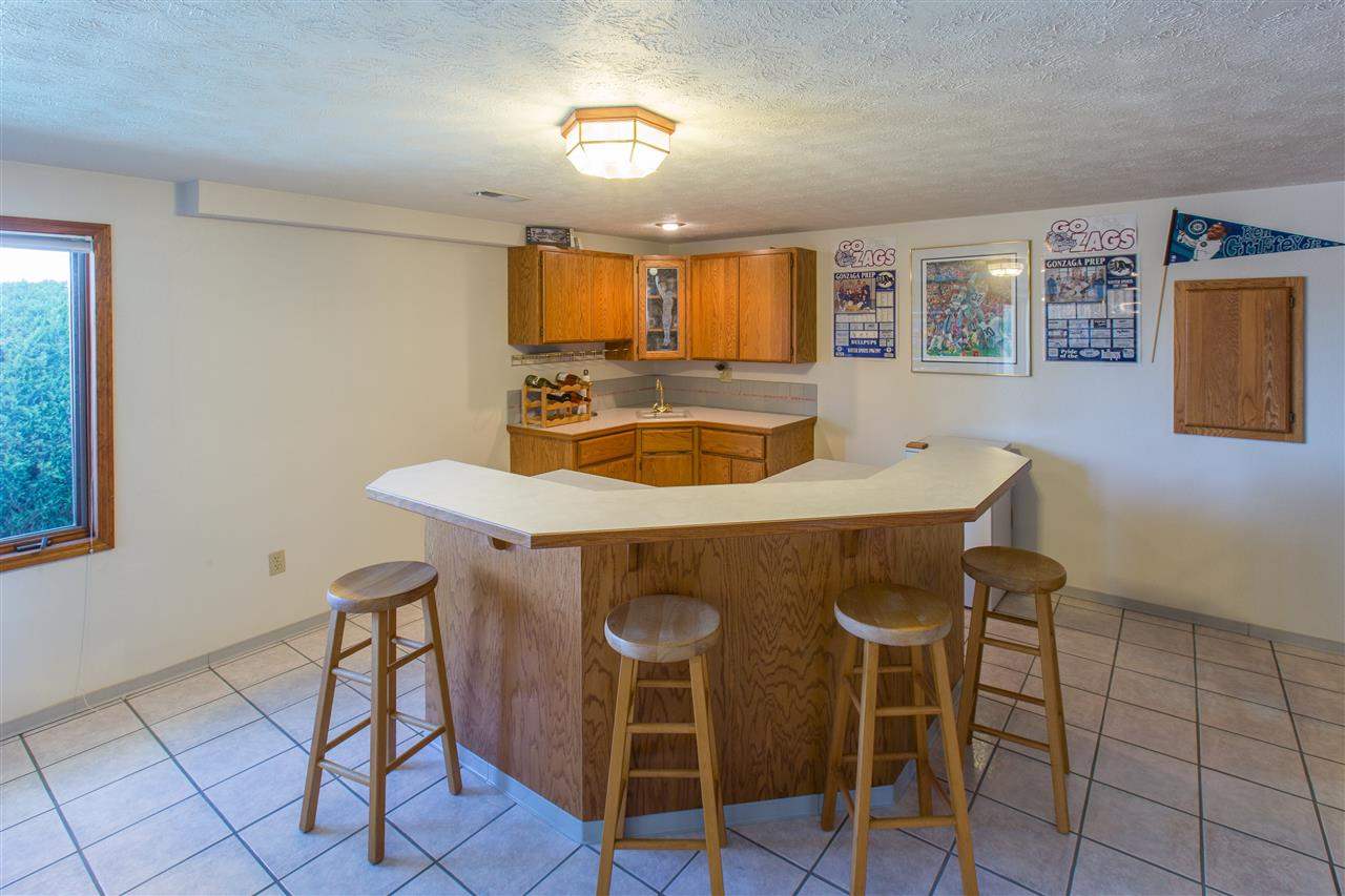 10019 N Quinault Ct - Photo 16