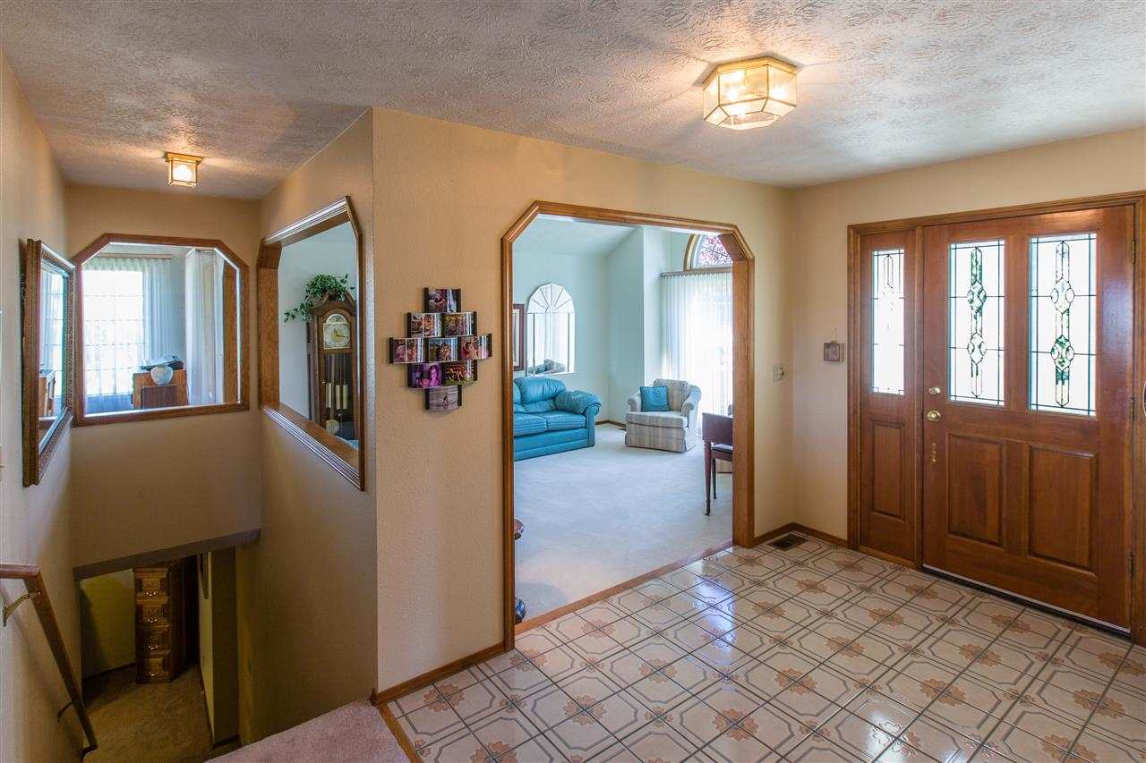 10019 N Quinault Ct - Photo 4