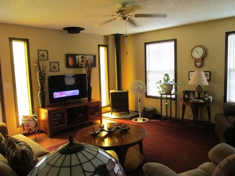 975 N Madison St - Photo 6