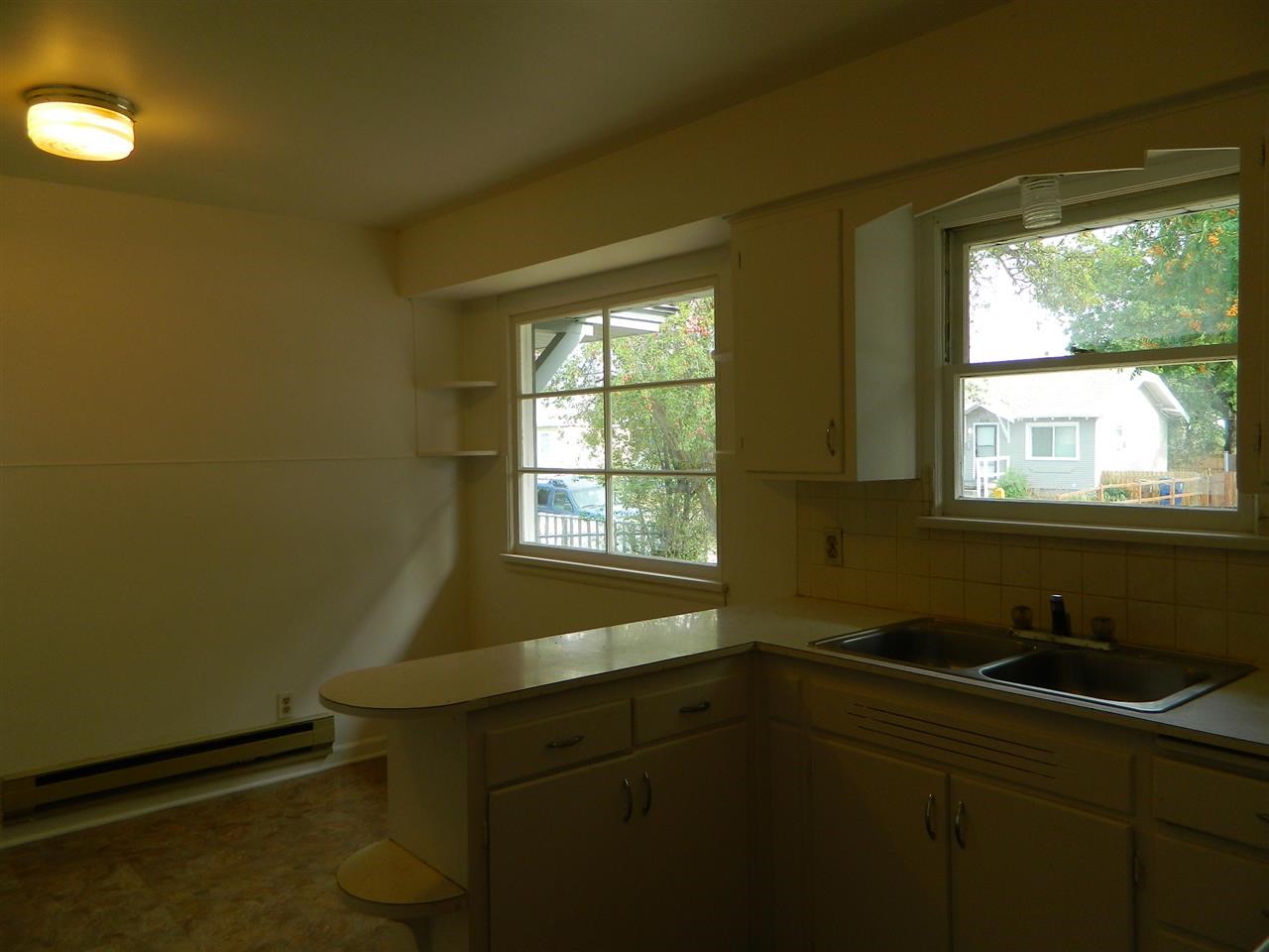 1207 E Glass Ave - Photo 8
