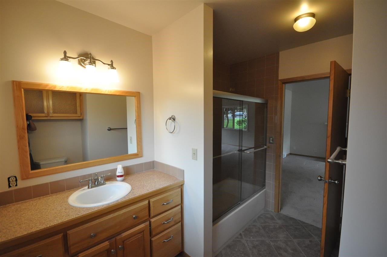 3147 E 30TH Ave - Photo 8