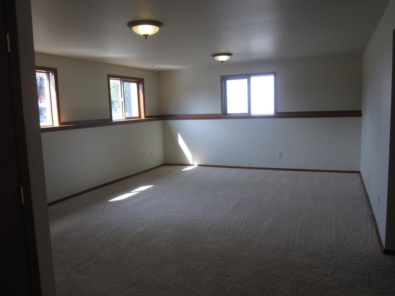 16803 E Valley Way - Photo 6