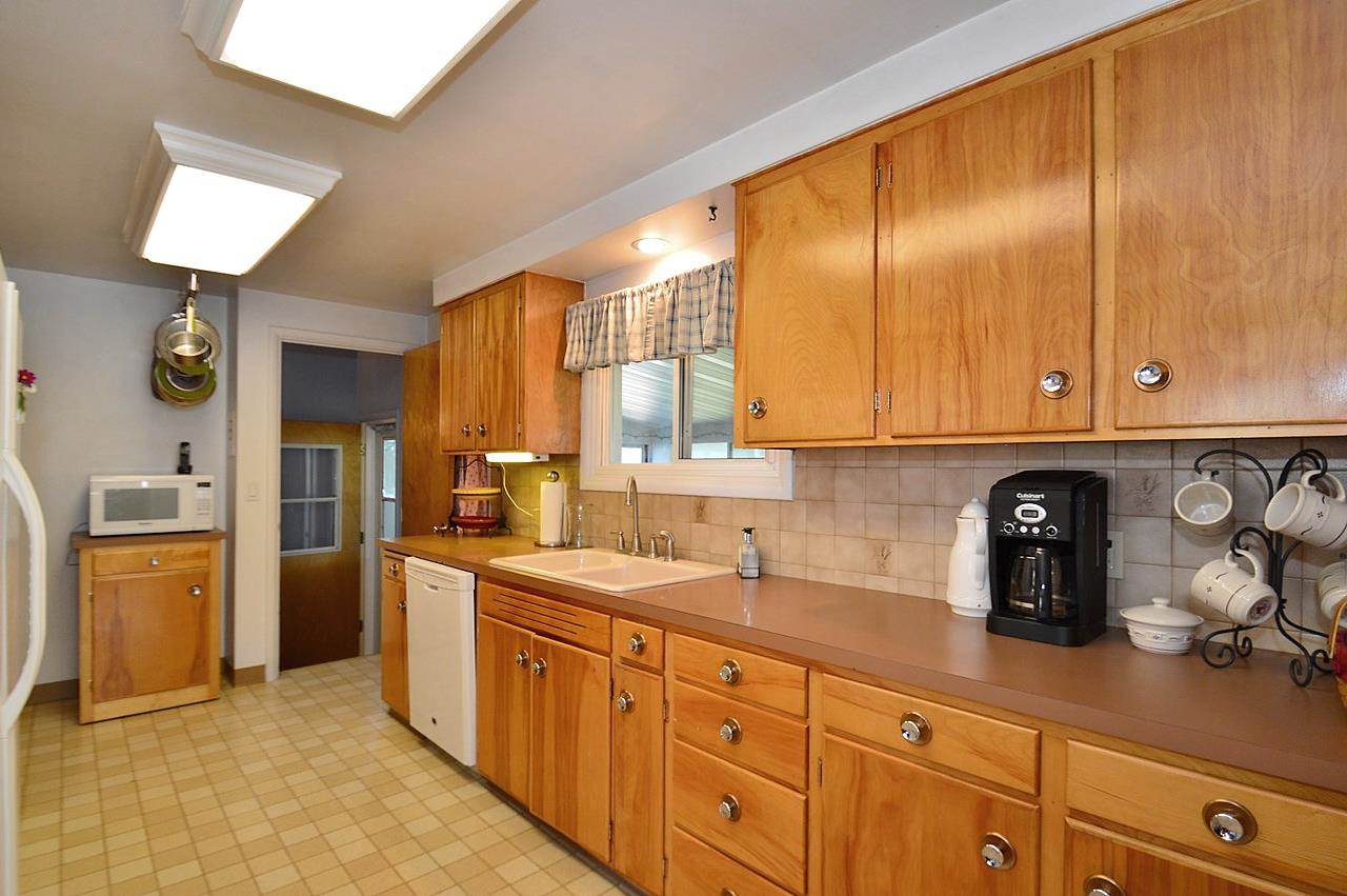 411 S Leta Rd - Photo 6