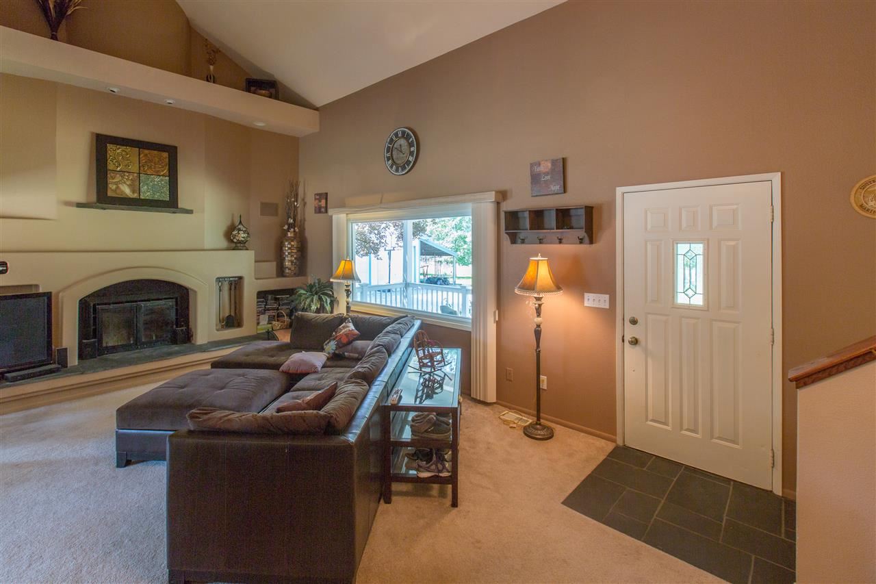 5111 S Freya - Photo 3