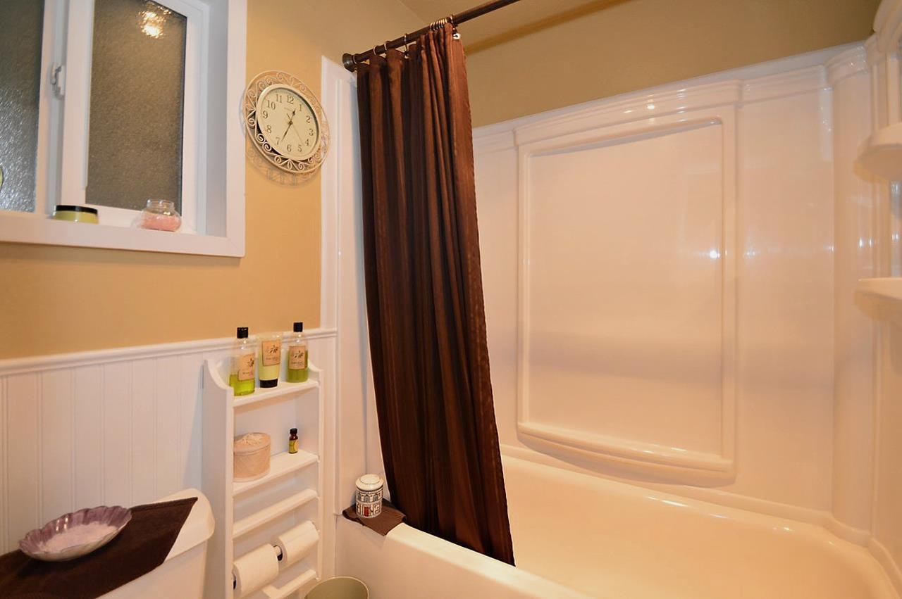 11703 E 8th - Photo 11