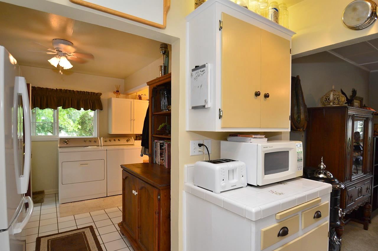 11703 E 8th - Photo 9