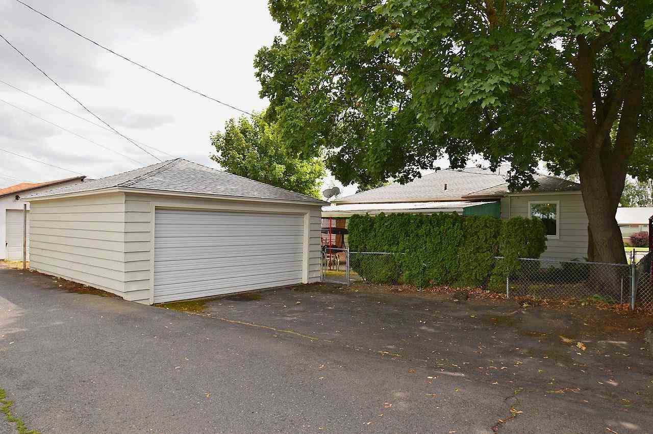 317 E Empire Ave - Photo 20