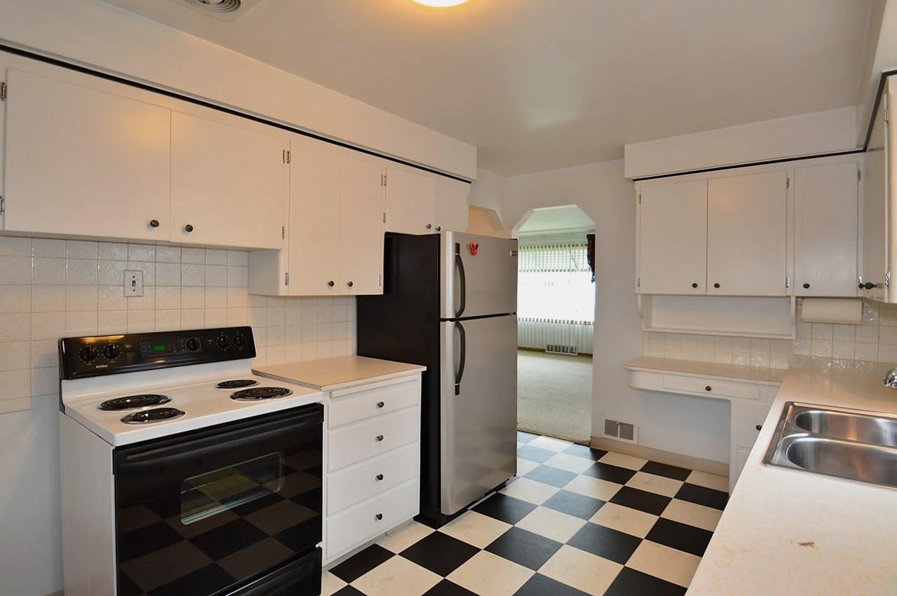 317 E Empire Ave - Photo 6