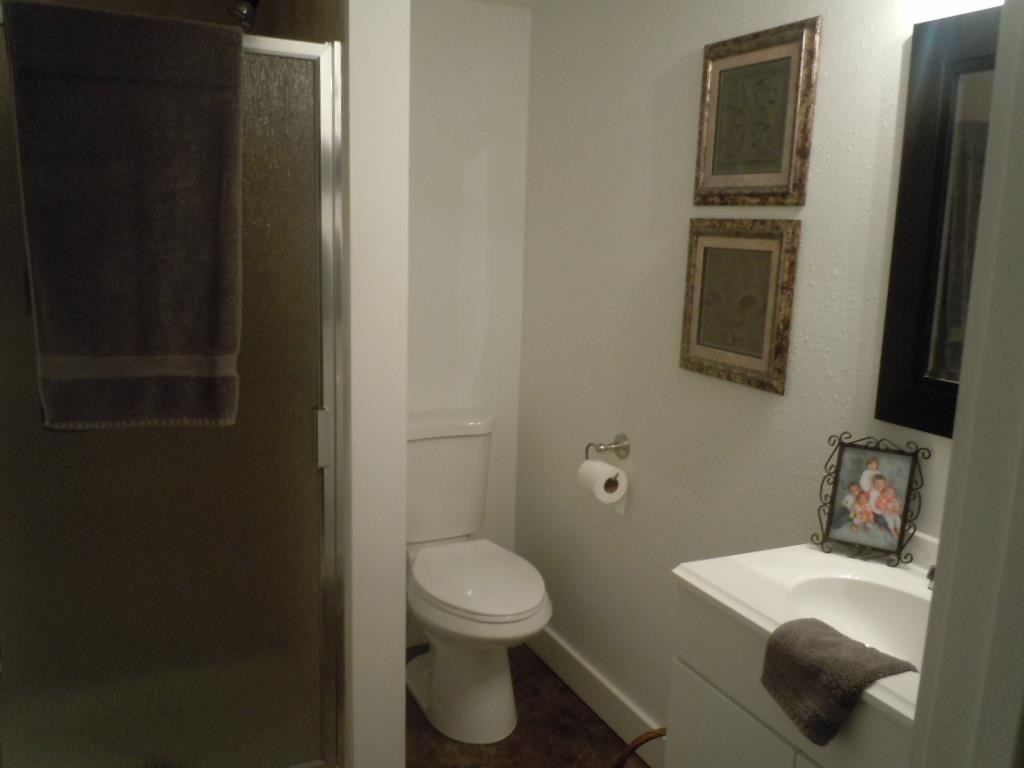1012 E Nebraska Ave - Photo 14
