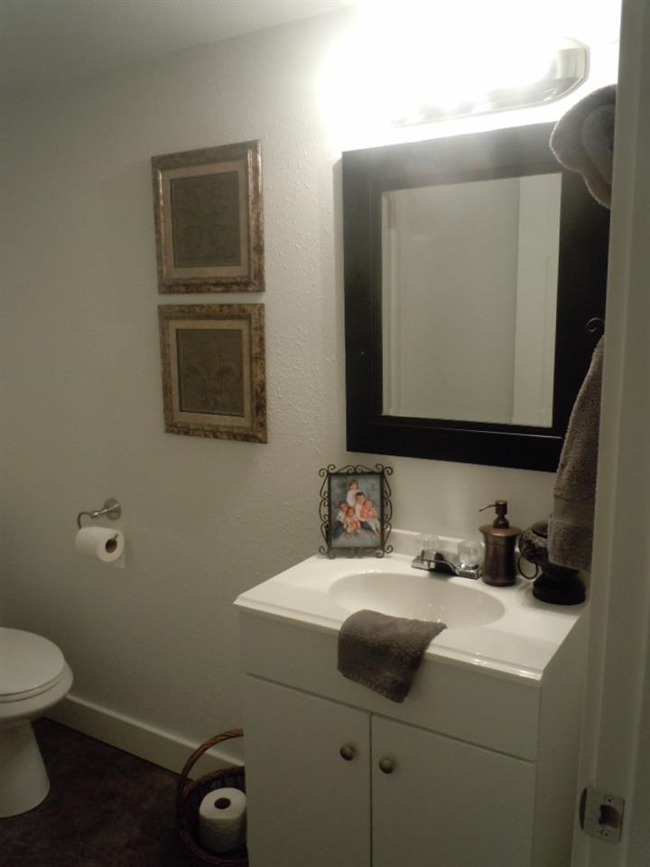 1012 E Nebraska Ave - Photo 15