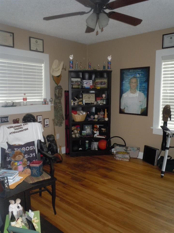 1012 E Nebraska Ave - Photo 10
