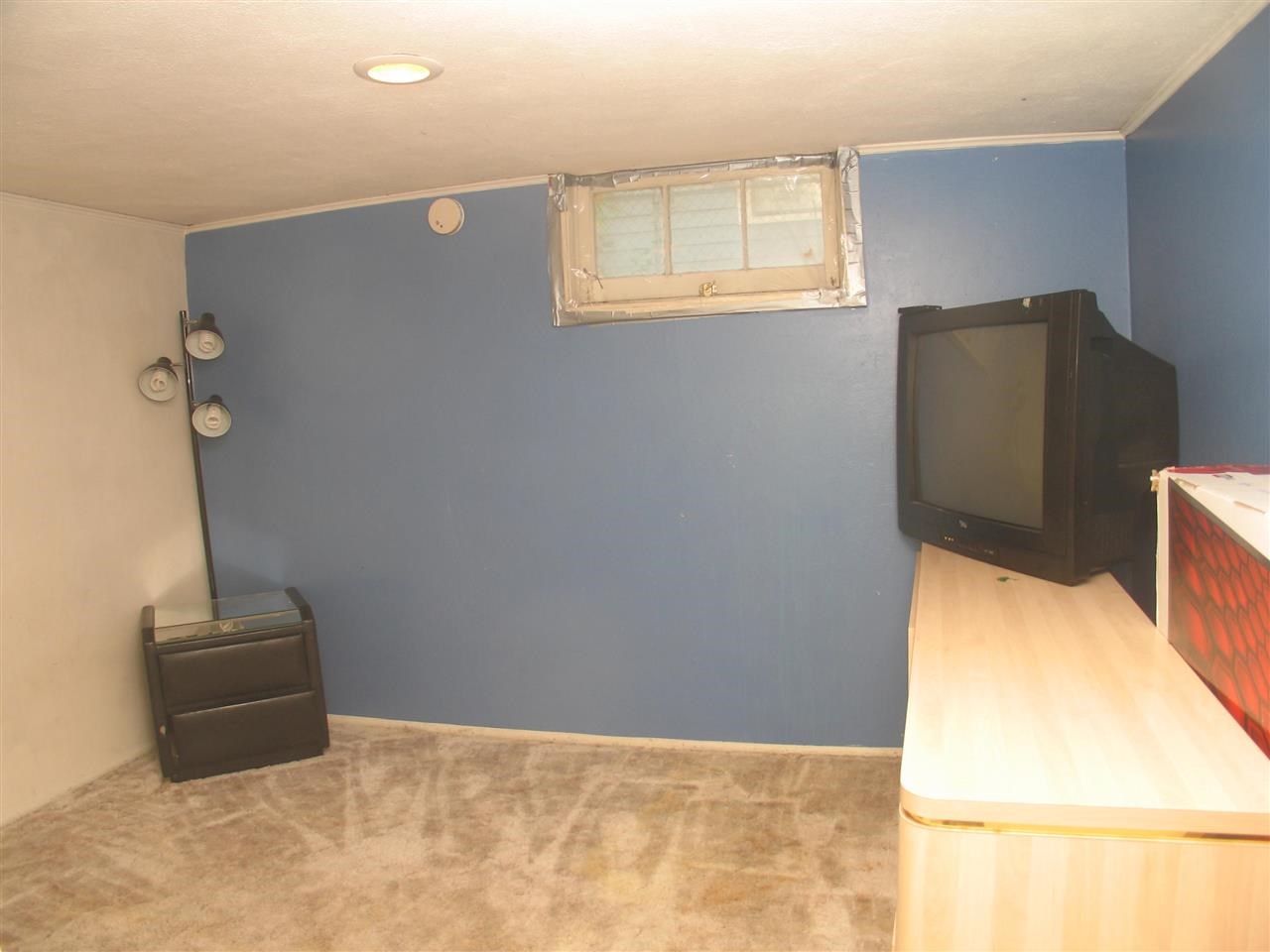 1634 E Broad - Photo 13