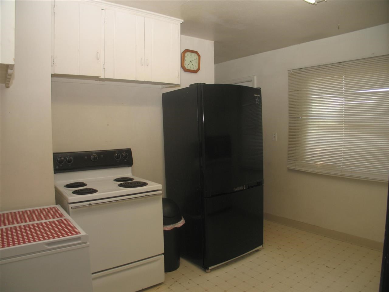 1634 E Broad - Photo 5