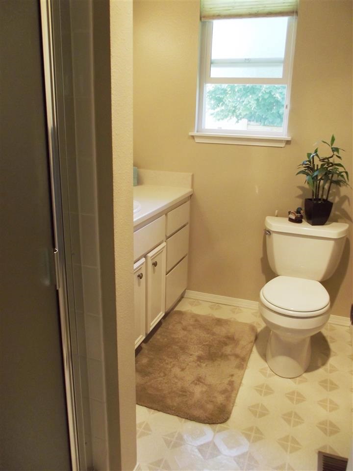 13323 E 14th - Photo 14
