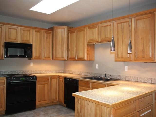408 E 7th - Photo 5