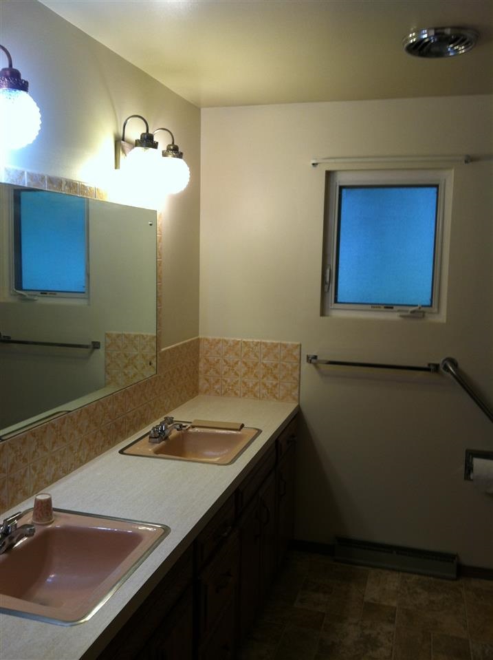 3527 W Beacon Ave - Photo 10