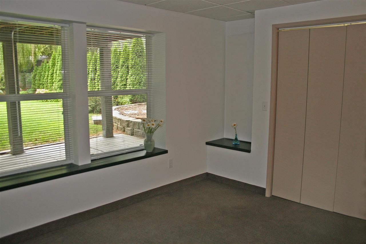 1224 E 15th Ave - Photo 8